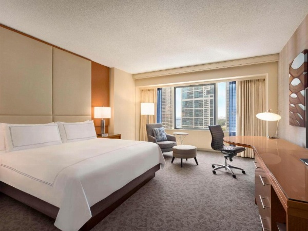 Swissotel Chicago image 127